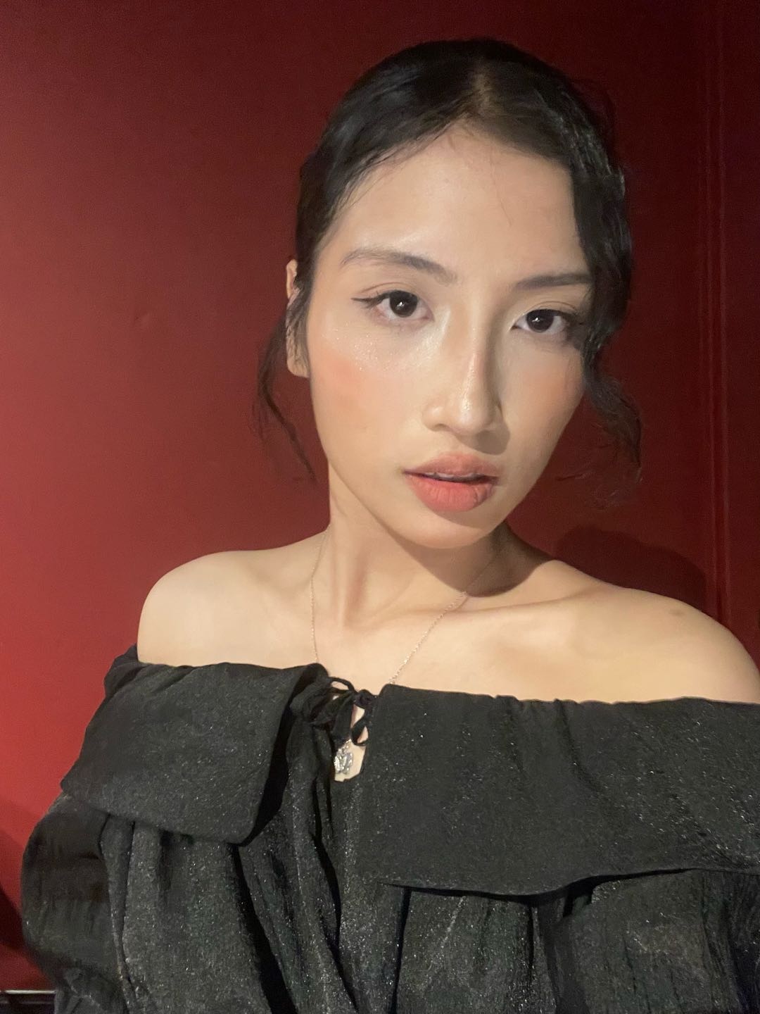 Lily from Vietnam on aduvee